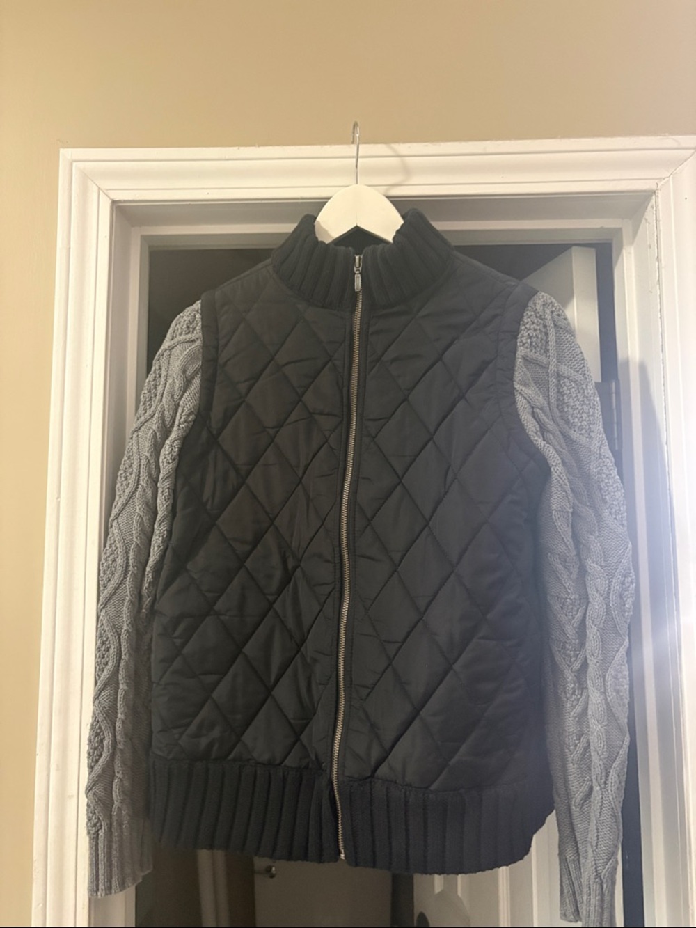 Caslon Black Quilted Body with Gray Cable-Knit Sleeves Jacket
